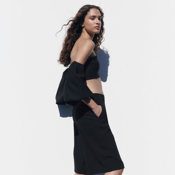 Zara limited edition balloon sleeves crop top you cannot miss - Picture 3 of 8